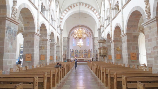 Blick in die Domkirche von Ribe.